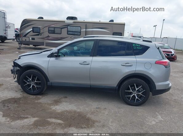 2T3JFREV9JW852839 2018 TOYOTA RAV4 Gray 360 interior view