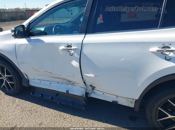 2T3JFREVXGW443984 2016 TOYOTA RAV4 White 