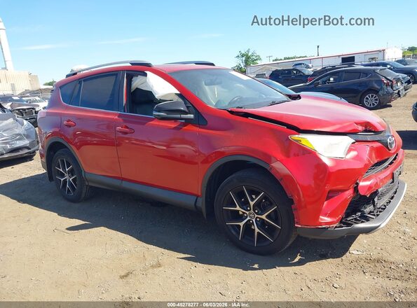 2T3JFREVXGW504153 2016 TOYOTA RAV4 Red Вид задньої частини салону