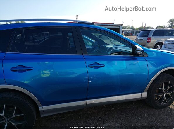 2T3JFREVXHW628117 2017 TOYOTA RAV4 Blue უკანა სალონის ხედი