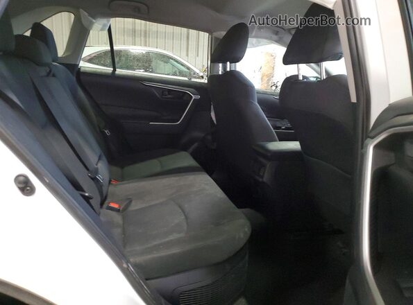 2T3MWRFV0KW029357 2019 TOYOTA RAV4 White 