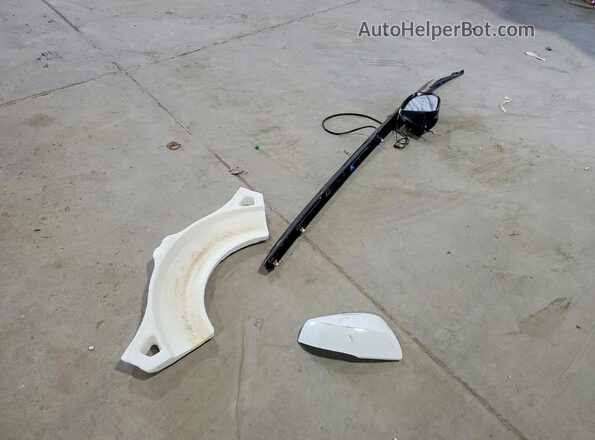 2T3MWRFV0KW029357 2019 TOYOTA RAV4 White 