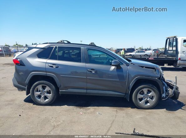 2T3MWRFV2RW206890 2024 TOYOTA RAV4 HYBRID Gray Vista interior trasera