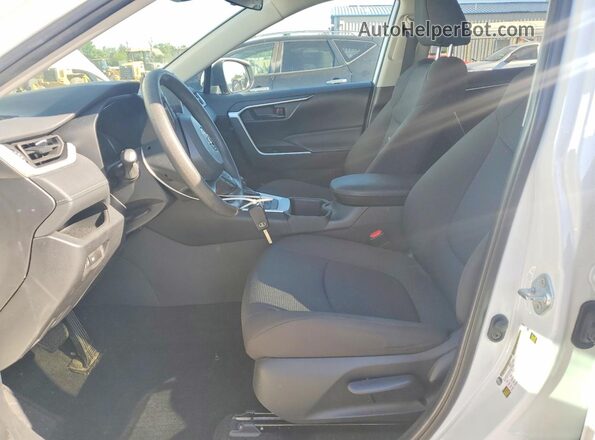 2T3MWRFVXRW249177 2024 TOYOTA RAV4 White წინა სალონის ხედი