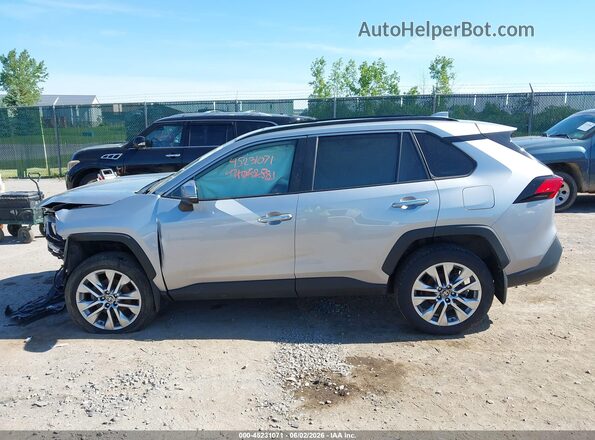 2T3N1RFV1RC483955 2024 TOYOTA RAV4 Silver Սալոնի 360 աստիճան տեսք