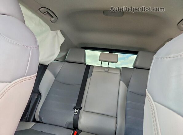 2T3N1RFV5RW433378 2024 TOYOTA RAV4 Blue Vista de los asientos traseros