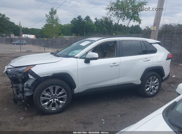 2T3N1RFVXRW472547 2024 TOYOTA RAV4 White 