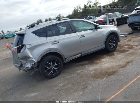 2T3NFREV0GW257162 2016 TOYOTA RAV4 Gray Հետևի աջ