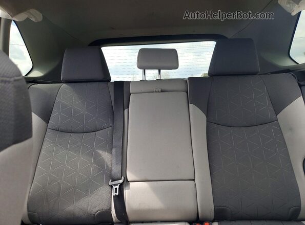 2T3P1RFV0MC244348 2021 TOYOTA RAV4 Silver Rear seats view