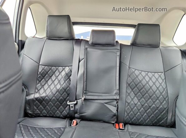2T3P1RFV0RW493173 2024 TOYOTA RAV4 Silver Вид задніх сидінь
