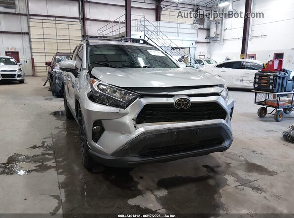 2T3P1RFV1MW161283 2021 TOYOTA RAV4 Silver წინა ხედი