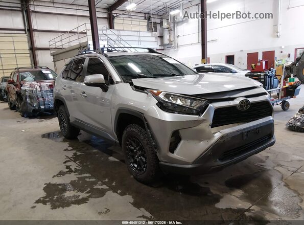 2T3P1RFV1MW161283 2021 TOYOTA RAV4 Silver უკანა სალონის ხედი