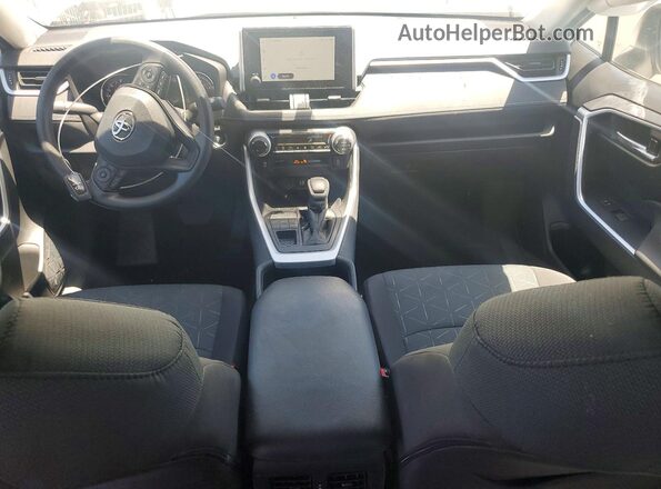 2T3P1RFV1SW566718 2025 TOYOTA RAV4 Белый Вид панели приборов