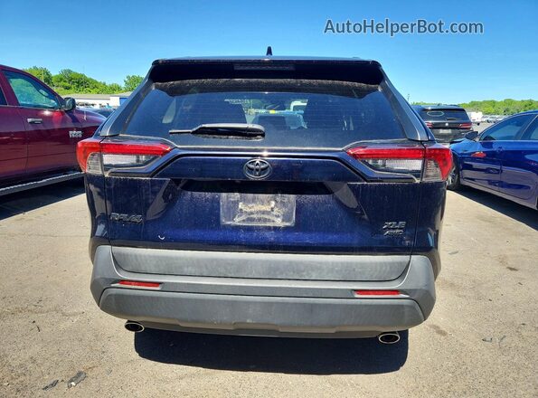 2T3P1RFV2LC073018 2020 TOYOTA RAV4 Blue Вид ззаду