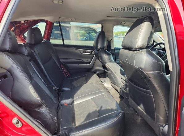 2T3P1RFV2LW129862 2020 TOYOTA RAV4 Red Widok wnętrza z tyłu