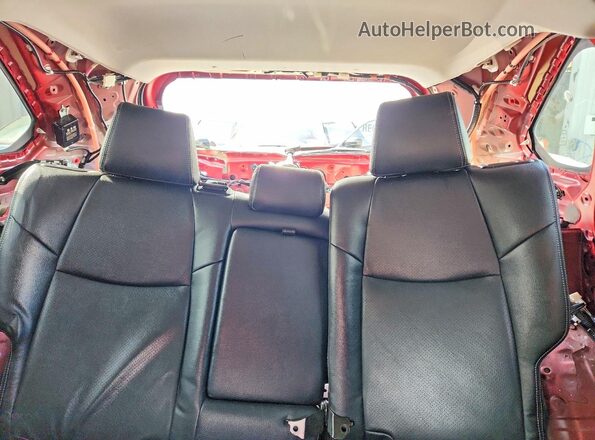 2T3P1RFV2LW129862 2020 TOYOTA RAV4 Red Widok tylnych siedzeń