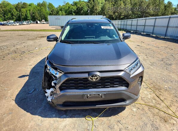 2T3P1RFV2MC238146 2021 TOYOTA RAV4 Gray Вид спереду