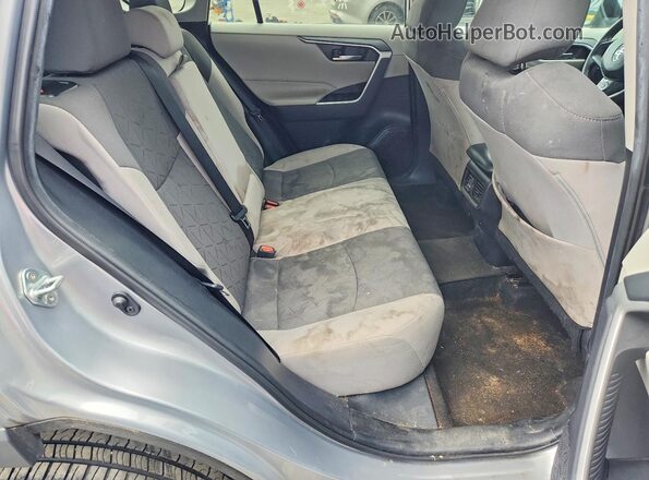 2T3P1RFV3MC200683 2021 TOYOTA RAV4 Silver 