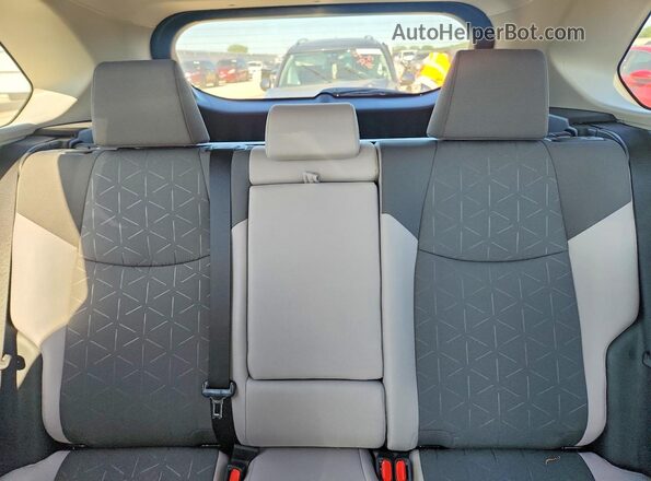 2T3P1RFV3SW549497 2025 TOYOTA RAV4 Silver 