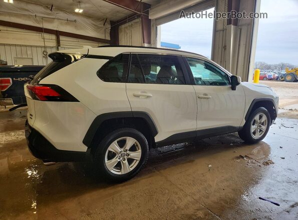 2T3P1RFV4MW178157 2021 TOYOTA RAV4 White 