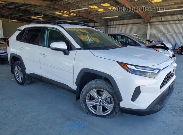 2T3P1RFV4NC304505 2022 TOYOTA RAV4 White 