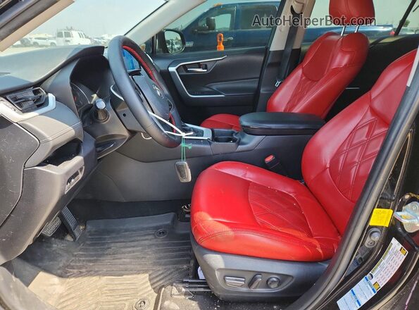 2T3P1RFV5MW142185 2021 TOYOTA RAV4 Black Вид салону спереду