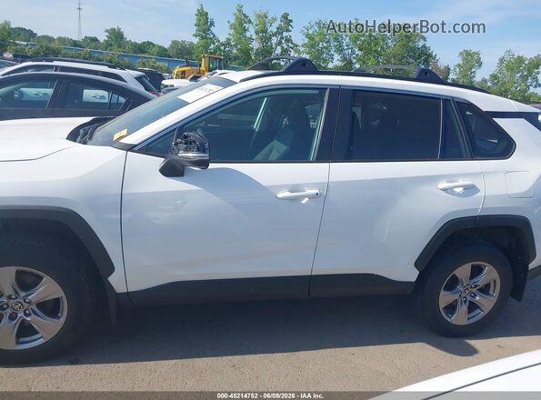 2T3P1RFV5PC334793 2023 TOYOTA RAV4 White Սալոնի 360 աստիճան տեսք