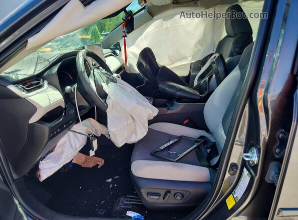 2T3P1RFV5RW411065 2024 TOYOTA RAV4 Black Front interior view