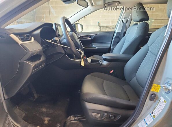 2T3P1RFV6MW226905 2021 TOYOTA RAV4 Gray 
