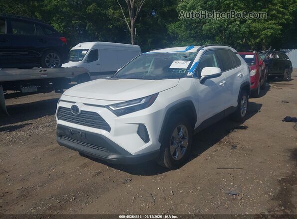 2T3P1RFV6RW445886 2024 TOYOTA RAV4 White 