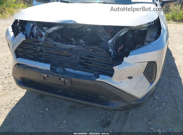 2T3P1RFV6SW597625 2025 TOYOTA RAV4 Silver Front view