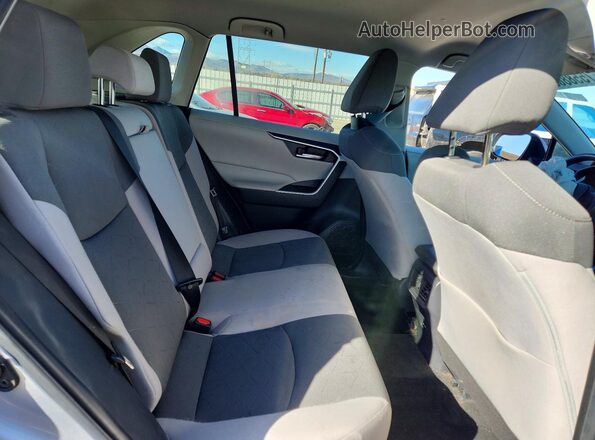 2T3P1RFV7NC285481 2022 TOYOTA RAV4 Silver Rear interior view