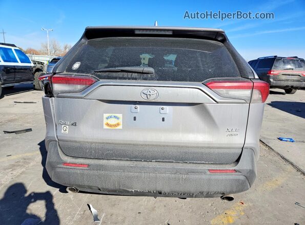 2T3P1RFV7NC285481 2022 TOYOTA RAV4 Silver Rear view