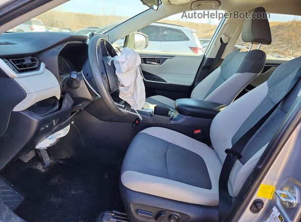 2T3P1RFV7NC285481 2022 TOYOTA RAV4 Silver Front interior view