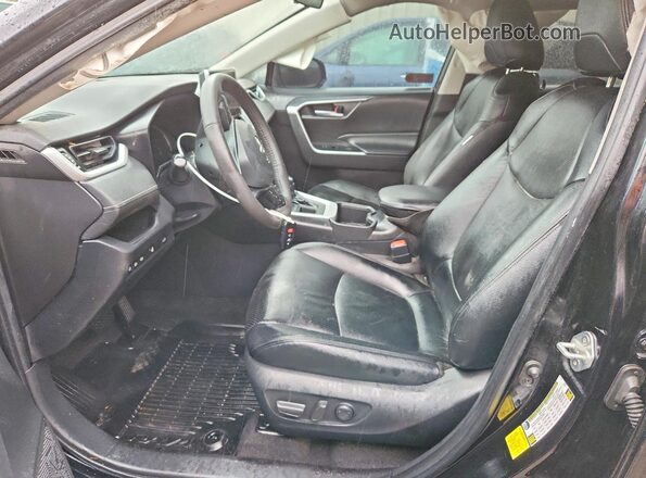 2T3P1RFV7PC368590 2023 TOYOTA RAV4 Black Front interior view