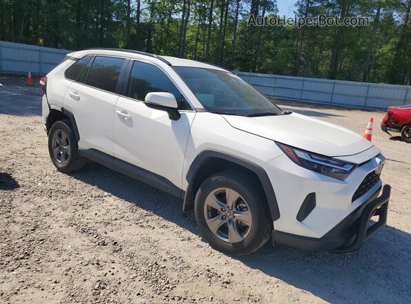 2T3P1RFV7RW484888 2024 TOYOTA RAV4 White Front right