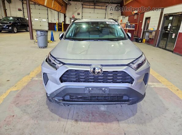 2T3P1RFV7SW542570 2025 TOYOTA RAV4 Silver Դիմացի տեսք