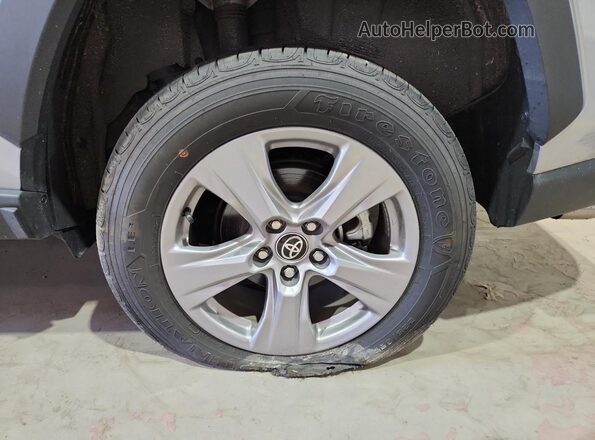 2T3P1RFV7SW542570 2025 TOYOTA RAV4 Silver 