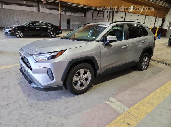 2T3P1RFV7SW542570 2025 TOYOTA RAV4 Silver 
