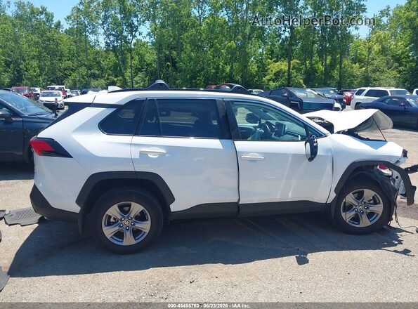 2T3P1RFV7SW627845 2025 TOYOTA RAV4 Белый Вид задней части салона