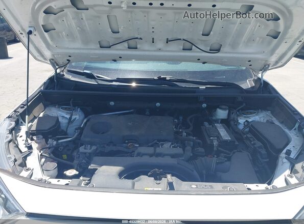 2T3P1RFV8KW005545 2019 TOYOTA RAV4 White Rear view