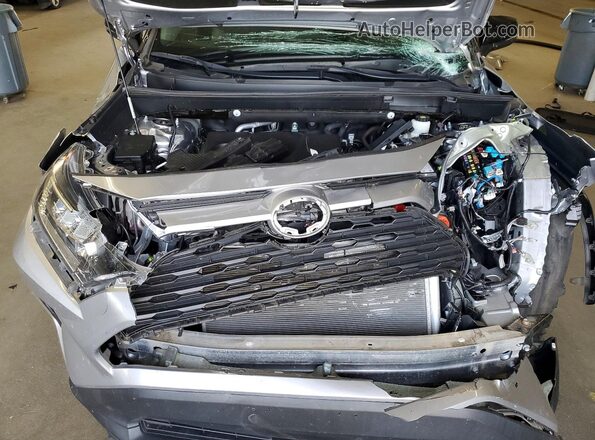 2T3P1RFV8LC090955 2020 TOYOTA RAV4 Серебряный Вид подкапотного пространства