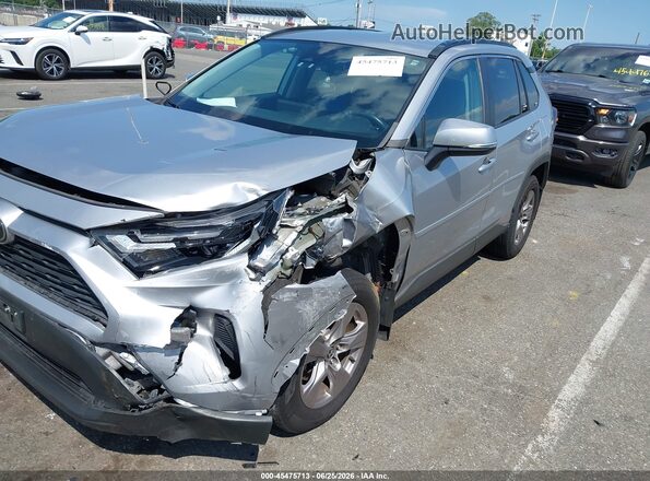 2T3P1RFV8NC282802 2022 TOYOTA RAV4 Silver 