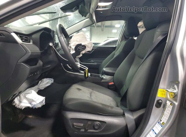 2T3P1RFV8NC291645 2022 TOYOTA RAV4 Gray Front interior view