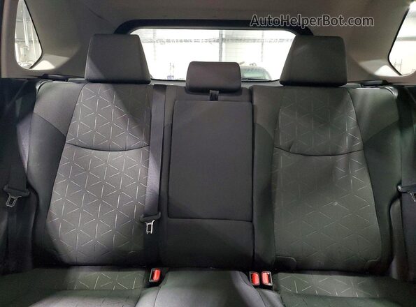 2T3P1RFV8NC291645 2022 TOYOTA RAV4 Gray Rear seats view