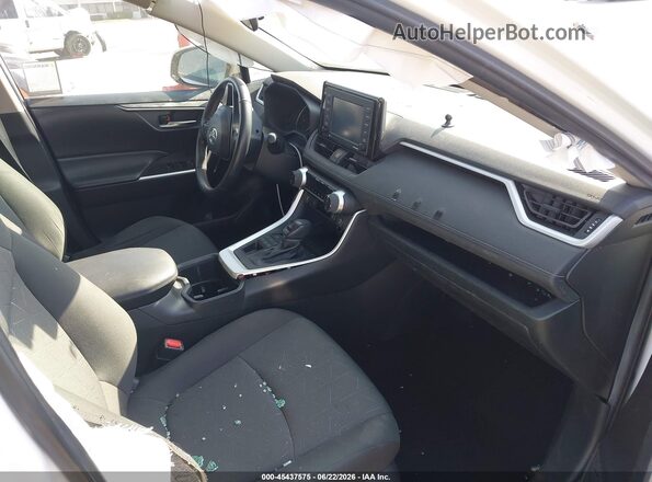 2T3P1RFV8NC310078 2022 TOYOTA RAV4 White Widok wnętrza z przodu