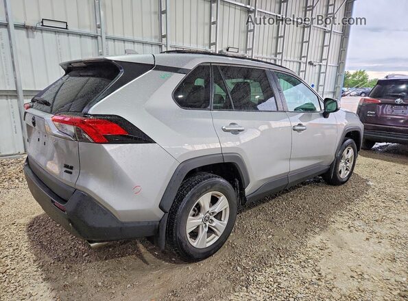 2T3P1RFV9MC236846 2021 TOYOTA RAV4 Silver უკანა მარჯვენა