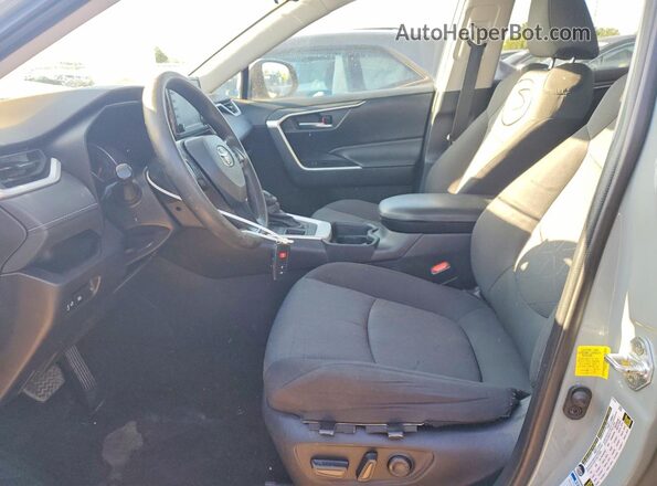 2T3P1RFV9MW180339 2021 TOYOTA RAV4 Silver Vista interior delantera