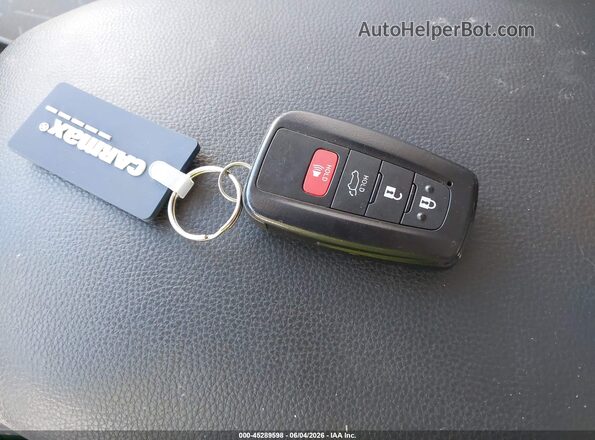 2T3P1RFV9SW499270 2025 TOYOTA RAV4 Красный Вид панели приборов