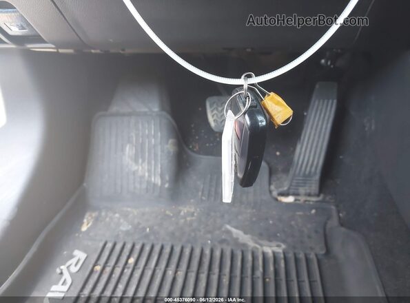 2T3P1RFVXKW063737 2019 TOYOTA RAV4 Серебряный Вид панели приборов